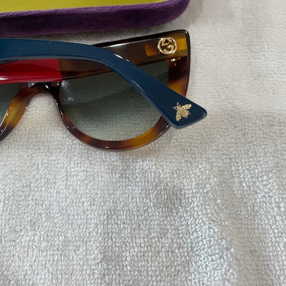 Gucci Sunglasses main image 4